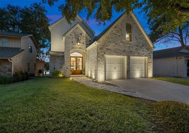 1st image of 327 Meadowlakes Dr, Meadowlakes, TX 78654 | MLS# 9383068