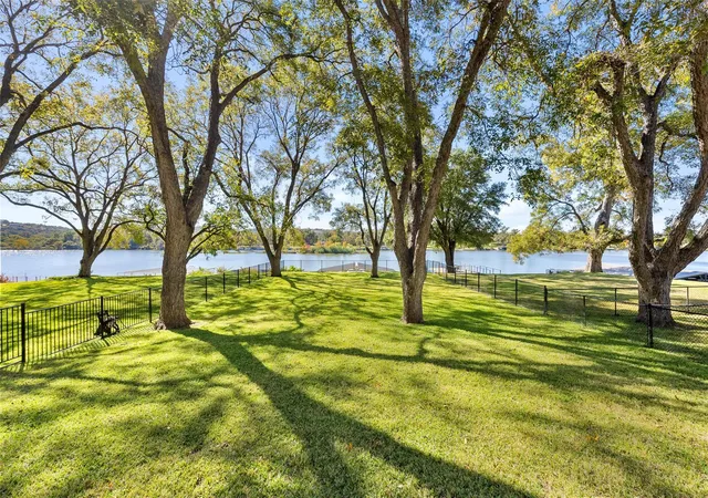 40th image of 327 Meadowlakes Dr, Meadowlakes, TX 78654 | MLS# 9383068
