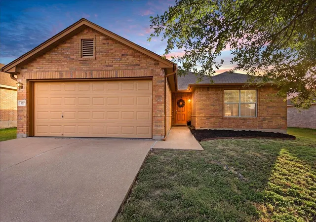 Photo 1 of Single family home for sale at 107 Fossil Trl, Leander, TX 78641 | MLS# 7329757 | Listing updated on 2026-09-12