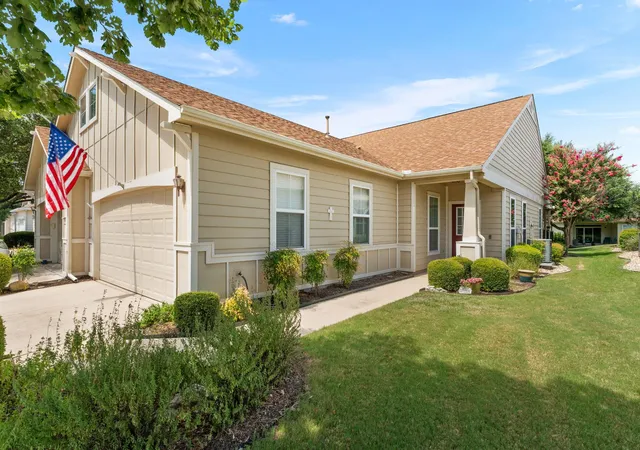 Photo 1 of Single family home for sale at 334 Portsmouth Dr, Georgetown, TX 78633 | MLS# 2260455 | Listing updated on 2026-09-04