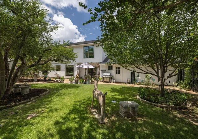3rd image of 10507 Plumewood Dr, Austin, TX 78750 | MLS# 4146587