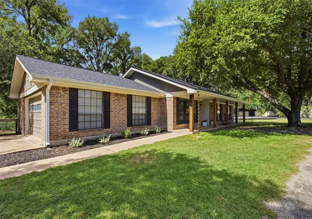 Photo 1 of Sale Pending at 4102 Sequoia Trl W, Georgetown, TX 78628 | MLS# 5493637 | Listing updated on 2026-09-01