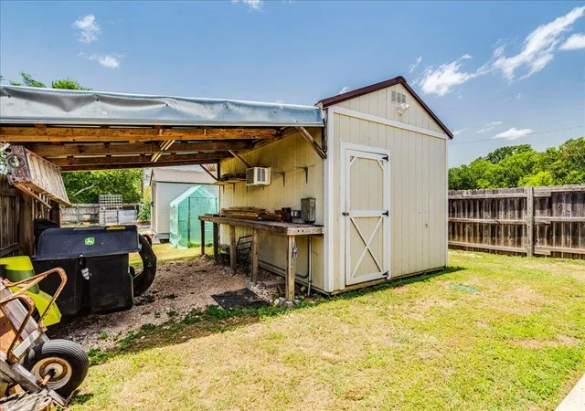 40th image of 301 Verbena Dr, Kyle, TX 78640 | MLS# 7433893