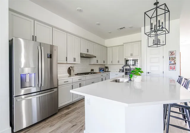 4th image of 576 Sage Thrasher Cir, Dripping Springs, TX 78620 | MLS# 5795899