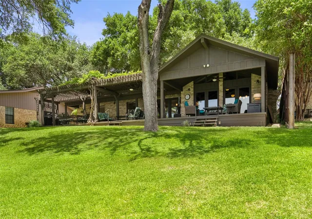Homes for sale in Kingsland, TX | 141 Perry Ln, Kingsland, TX 78639 | MLS# 2874843