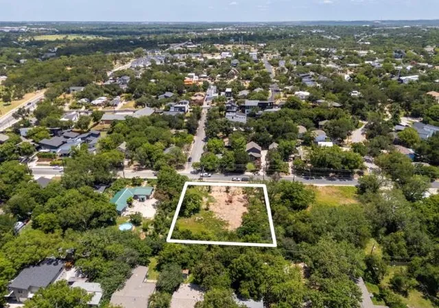 Photo 3 of Land for sale at 4801 Ledesma Rd, Austin, TX 78721 | MLS# 1638512 | Listing updated on 2026-08-05