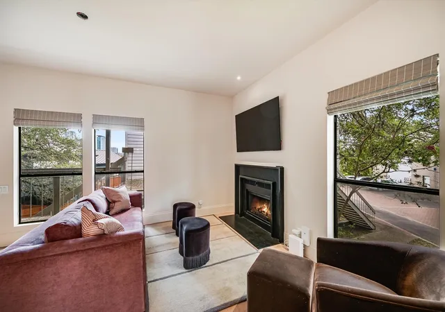 3rd image of 802 S 1St St #207, Austin, TX 78704 | MLS# 2302370