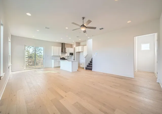 Homes for sale in Round Rock, TX | 1531 N Red Bud Ln #26, Round Rock, TX 78665 | MLS# 9654070