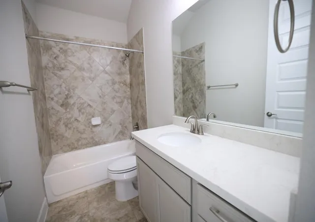 Photo 3 of Single family home for sale at 5301 Ponte Tresa Dr, Austin, TX 78738 | MLS# 4102642 | Listing updated on 2026-08-28