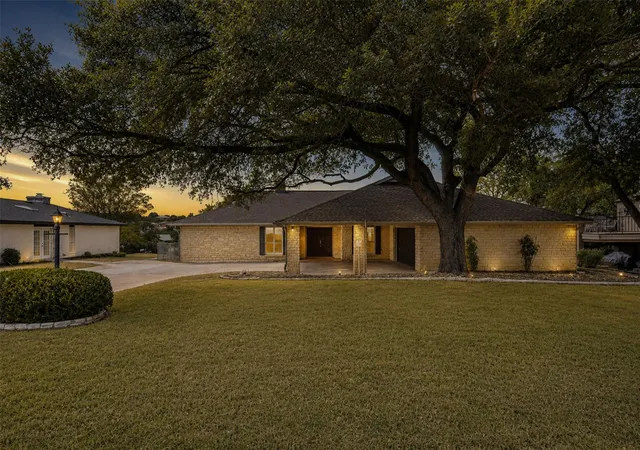 Photo 2 of Single family home for sale at 4100 Outpost Trce, Lago Vista, TX 78645 | MLS# 8604434 | Listing updated on 2026-10-02
