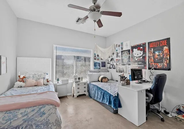 5th image of 910 W 25Th St, Austin, TX 78705