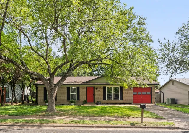 Photo 1 of Single family home for sale at 705 Dulwich St, Austin, TX 78748 | MLS# 9464309 | Listing updated on 2026-07-28