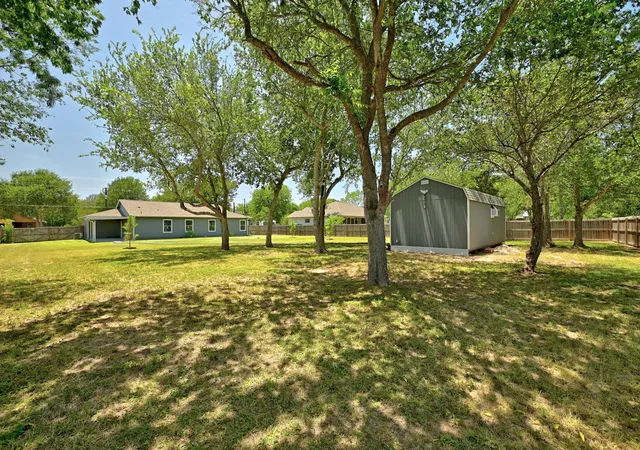 5th image of 120 Waianae Ct, Bastrop, TX 78602 | MLS# 5911478