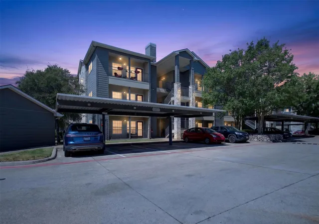 Homes for sale in Austin, TX | 2320 Gracy Farms Ln #911, Austin, TX 78758 | MLS# 6617257