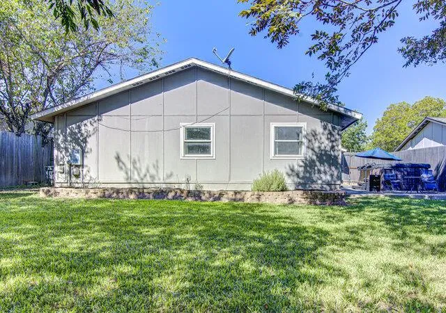 Photo 3 of Single family home for sale at 6901 Skynook Dr, Austin, TX 78745 | MLS# 3038525 | Listing updated on 2026-10-27