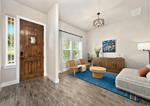 Photo 4 of Single family home for sale at 1500 Chalk Blf Ct, Leander, TX 78641 | MLS# 5144649 | Listing updated on 2026-10-08