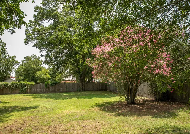 Homes for sale in La Grange, TX | 637 N Washington St, La Grange, TX 78945 | MLS# 8213107