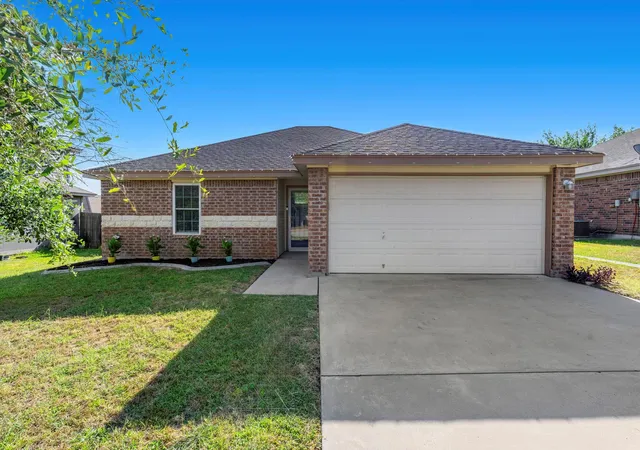 Photo 1 of Single family home for sale at 116 Soapstone Dr, Jarrell, TX 76537 | MLS# 1159491 | Listing updated on 2026-09-03
