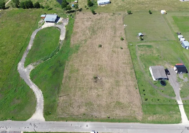 3rd image of 549 County Road 423 #Lot 28, Taylor, TX 76574 | MLS# 8151373
