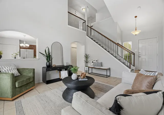 Photo 3 of Single family home for sale at 560 Woodsorrel Way, Round Rock, TX 78665 | MLS# 9358565 | Listing updated on 2026-08-30