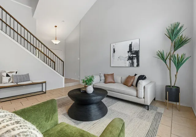 Photo 4 of Single family home for sale at 560 Woodsorrel Way, Round Rock, TX 78665 | MLS# 9358565 | Listing updated on 2026-08-30