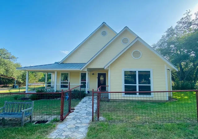 1st image of 306 Plainview Rd, Wimberley, TX 78676 | MLS# 2126089