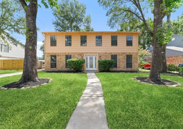 Photo 1 of Single family home for sale at 8406 Pine Fls Dr, Houston, TX 77095 | MLS# 2186798 | Listing updated on 2026-08-02