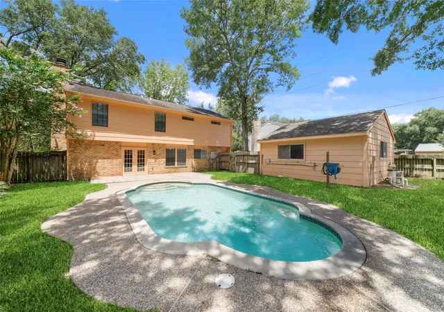 Photo 2 of Single family home for sale at 8406 Pine Fls Dr, Houston, TX 77095 | MLS# 2186798 | Listing updated on 2026-08-02