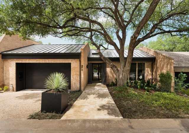 Photo 3 of Townhouse for sale at 3216 Tarryhollow Dr, Austin, TX 78703 | MLS# 2053343 | Listing updated on 2026-09-22