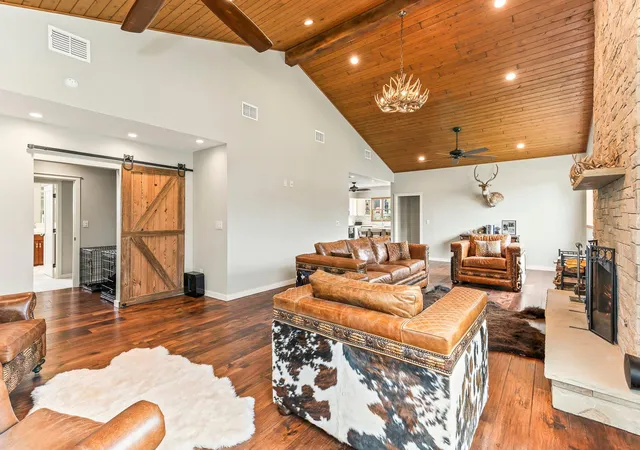 2nd image of 2108 Quiet Stables Cir, Cedar Park, TX 78613 | MLS# 1056378