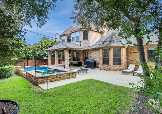 Photo 3 of Single family home for sale at 408 Ridgetop Bnd, Cedar Park, TX 78613 | MLS# 7709324 | Listing updated on 2026-09-25