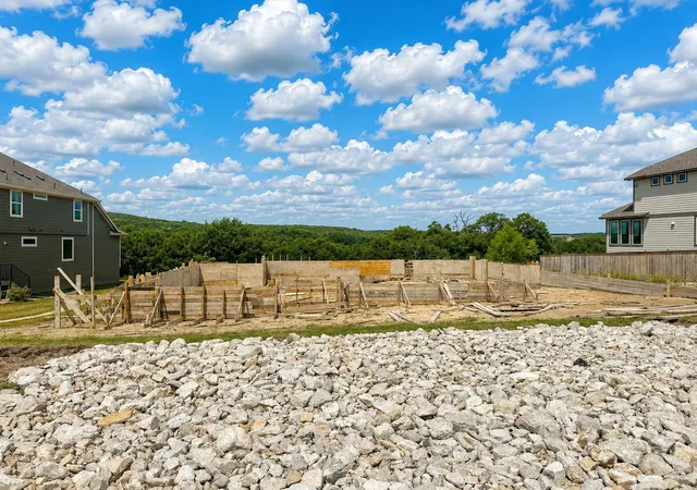 Photo 1 of Single family home for sale at 1621 Headwaters Blvd, Dripping Springs, TX 78620 | MLS# 5011597 | Listing updated on 2026-07-14