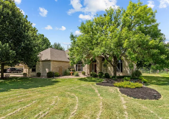 Photo 1 of Single family home for sale at 186 Brushy Crk Trl, Hutto, TX 78634 | MLS# 6104776 | Listing updated on 2026-09-16
