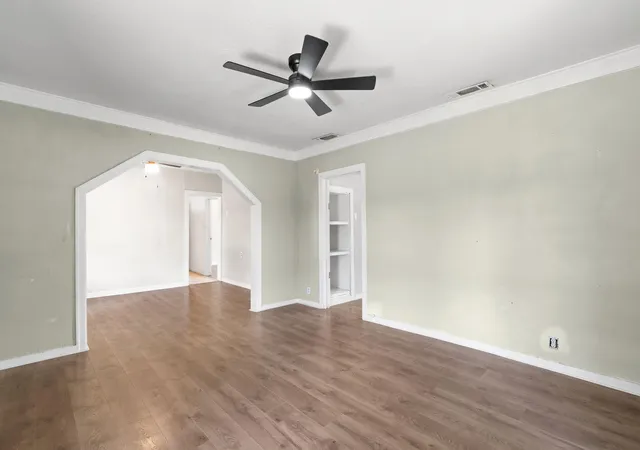 5th image of 307 Crockett St, Holland, TX 76534 | MLS# 3021085