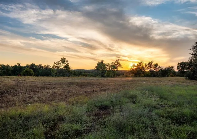 19th image of 7275 Creek Rd, Dripping Springs, TX 78620 | MLS# 1478141