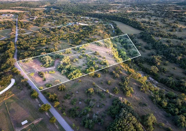 3rd image of 7275 Creek Rd, Dripping Springs, TX 78620 | MLS# 1478141