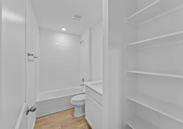 Photo 4 of Single family home for sale at 12208 Silverton Tree Bnd, Buda, TX 78610 | MLS# 9438309 | Listing updated on 2026-10-09