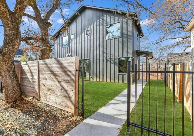 Photo 1 of Single family home for sale at 706 Valdez St #2, Austin, TX 78741 | MLS# 4932523 | Listing updated on 2026-08-19