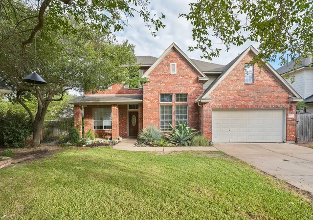Photo 2 of Single family home for sale at 9402 Kisoba Ter, Austin, TX 78749 | MLS# 8000093 | Listing updated on 2026-10-28
