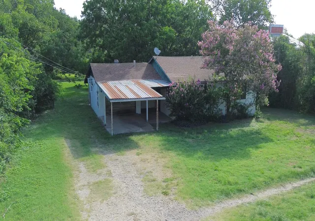 2nd image of 1806 Fortview Rd, Austin, TX 78704 | MLS# 4584950