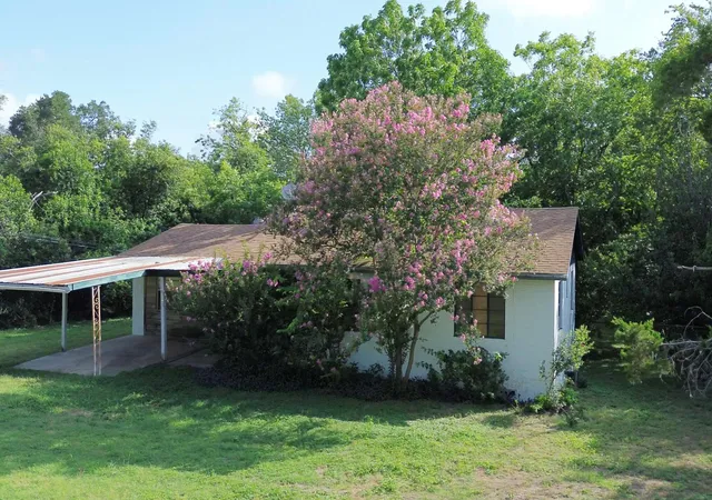 3rd image of 1806 Fortview Rd, Austin, TX 78704 | MLS# 4584950