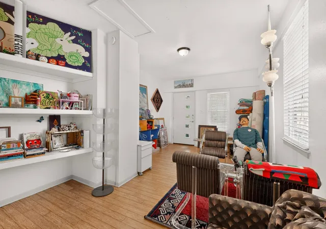 Photo 4 of House for sale at 108 W Croslin St #A & B, Austin, TX 78752 | MLS# 7826255 | Listing updated on 2026-09-28