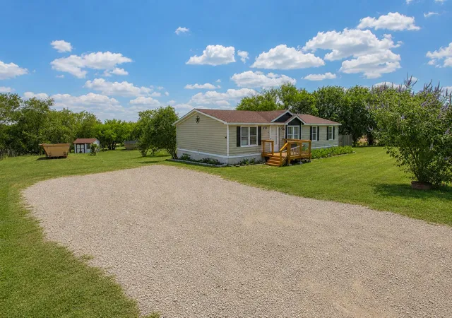 1st image of 1225 Grandview Dr, San Marcos, TX 78666 | MLS# 3962381