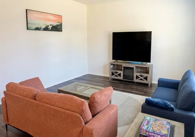 Photo 2 of Single family home for sale at 404 Purple Heart Dr, Buda, TX 78610 | MLS# 2196569 | Listing updated on 2026-09-23