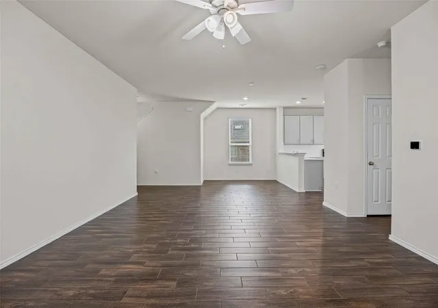 Photo 3 of Single family home for sale at 10403 Choctaw Print Way, Manor, TX 78653 | MLS# 6361897 | Listing updated on 2026-08-13