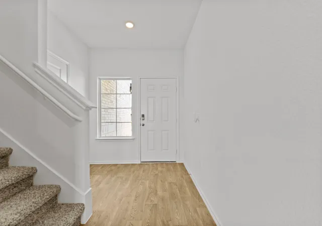 2nd image of 15109 A Afleet Alex St, Manor, TX 78653 | MLS# 1114218