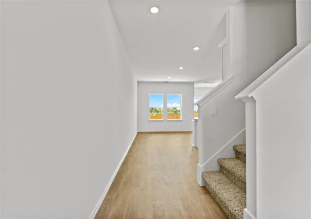 2nd image of 15109 B Afleet Alex St, Manor, TX 78653 | MLS# 2087079