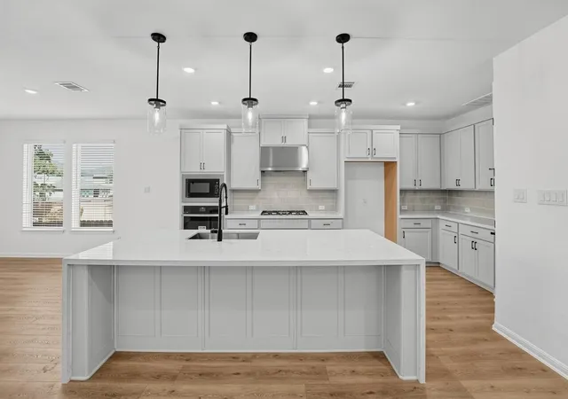 Photo 2 of Single family home for sale at 1101 Scenic Green Loop, Georgetown, TX 78628 | MLS# 6869630 | Listing updated on 2026-10-27