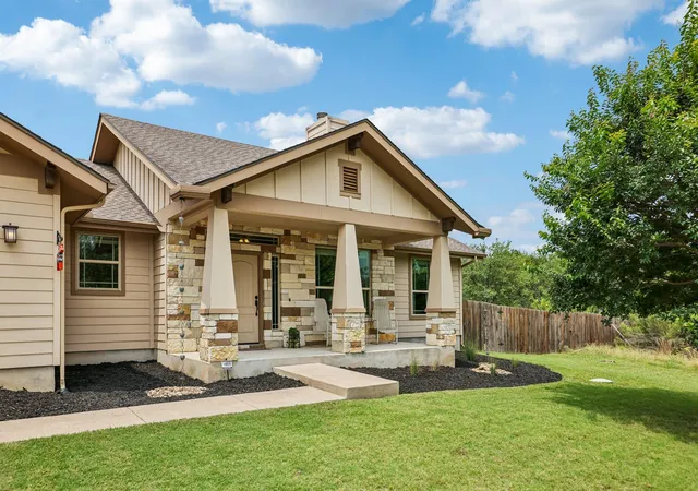 Homes for sale in Spicewood, TX | 1058 Daviot Dr, Spicewood, TX 78669 | MLS# 2844203