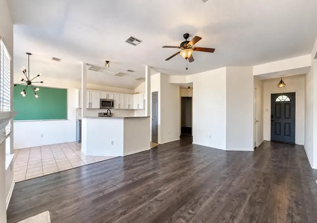 Photo 3 of Single family home for sale at 3819 Eagles Nest St, Round Rock, TX 78665 | MLS# 3344136 | Listing updated on 2026-10-07
